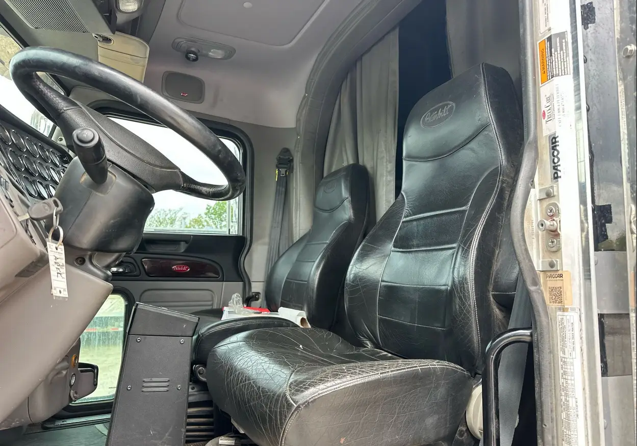 2022 Peterbilt 389 semi Truck For Sale | Low Miles | Live Auction