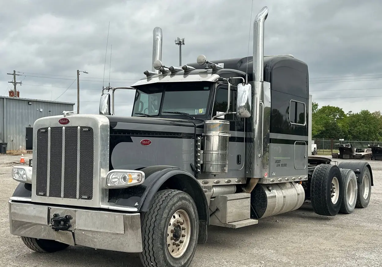 2022 Peterbilt 389 semi Truck For Sale | Low Miles | Live Auction