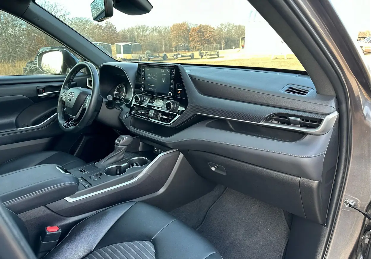 2022 Toyota Highlander SUV For Sale | Low Miles | Live Auction