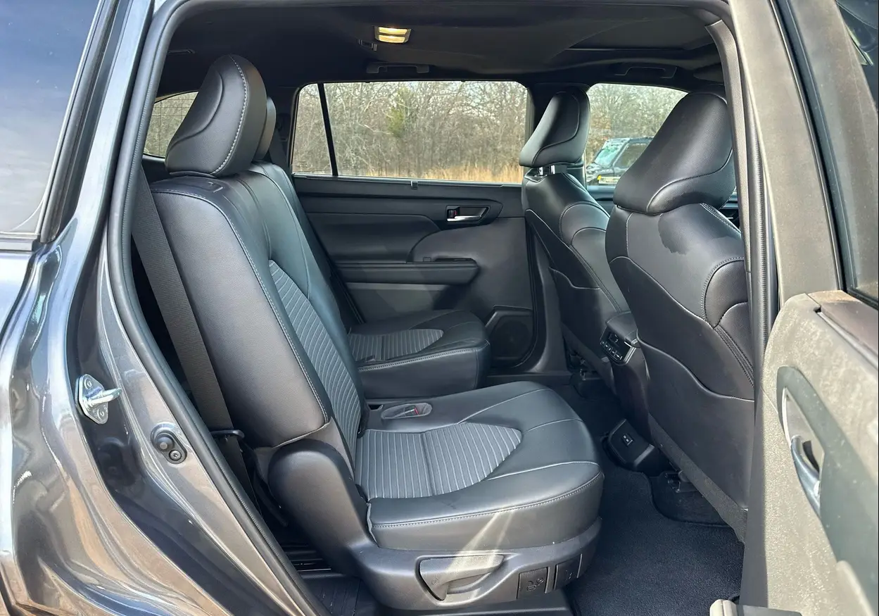 2022 Toyota Highlander SUV For Sale | Low Miles | Live Auction