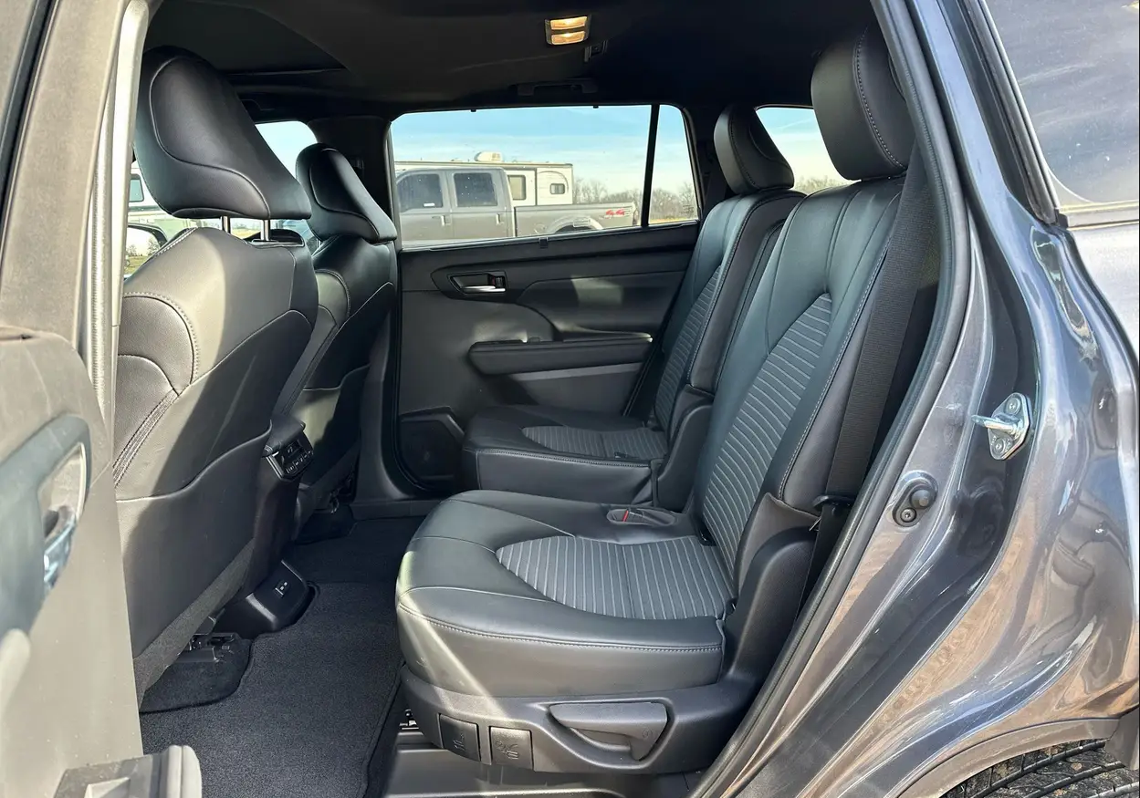 2022 Toyota Highlander SUV For Sale | Low Miles | Live Auction