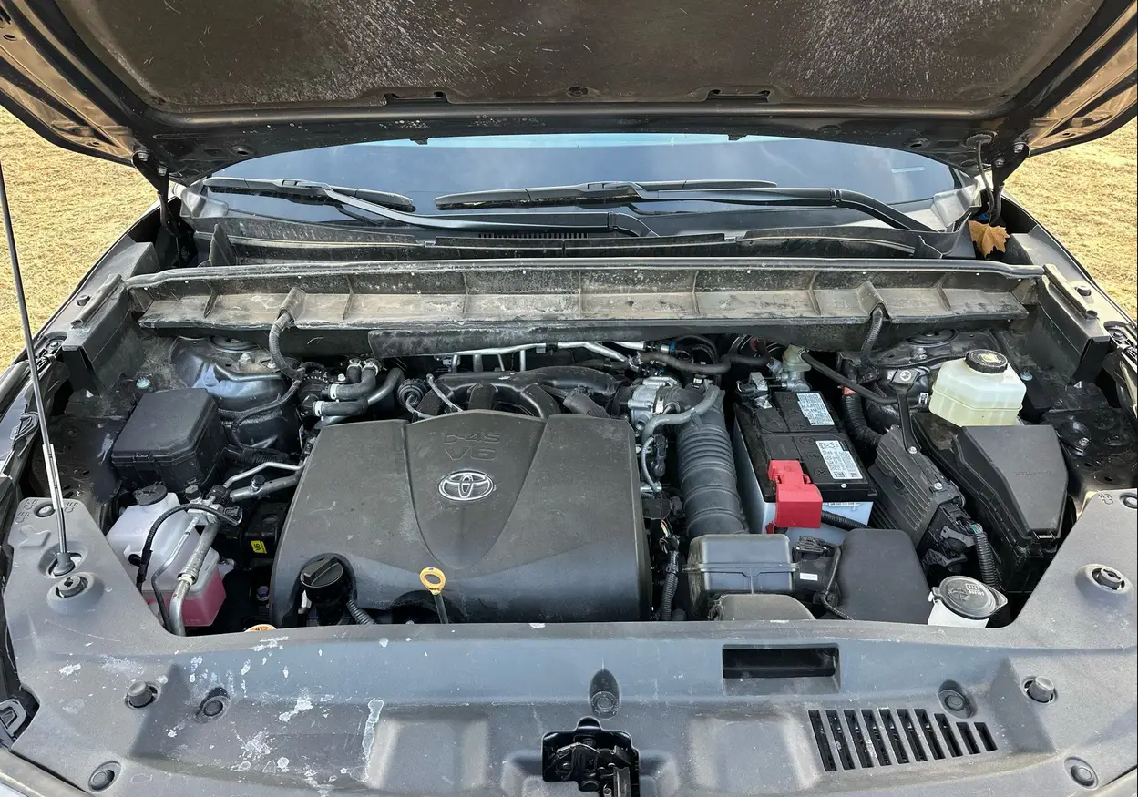 2022 Toyota Highlander SUV For Sale | Low Miles | Live Auction