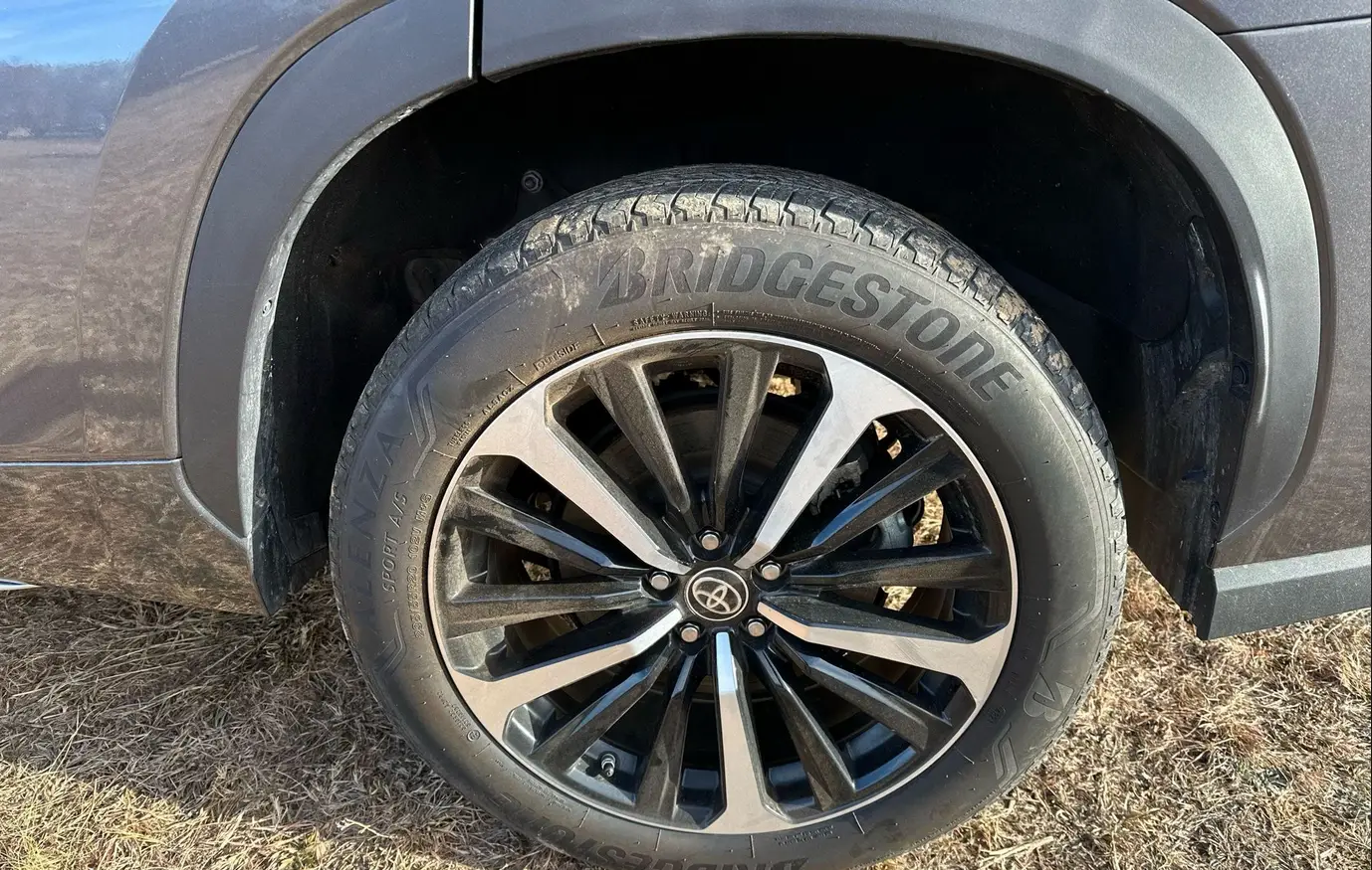 2022 Toyota Highlander SUV For Sale | Low Miles | Live Auction