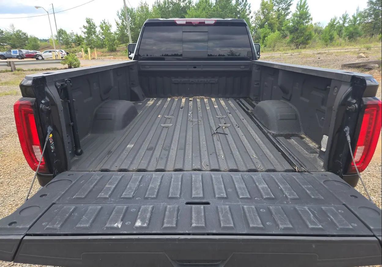 2023 GMC Sierra 3500HD Denali For Sale | Low Miles | Live Auction