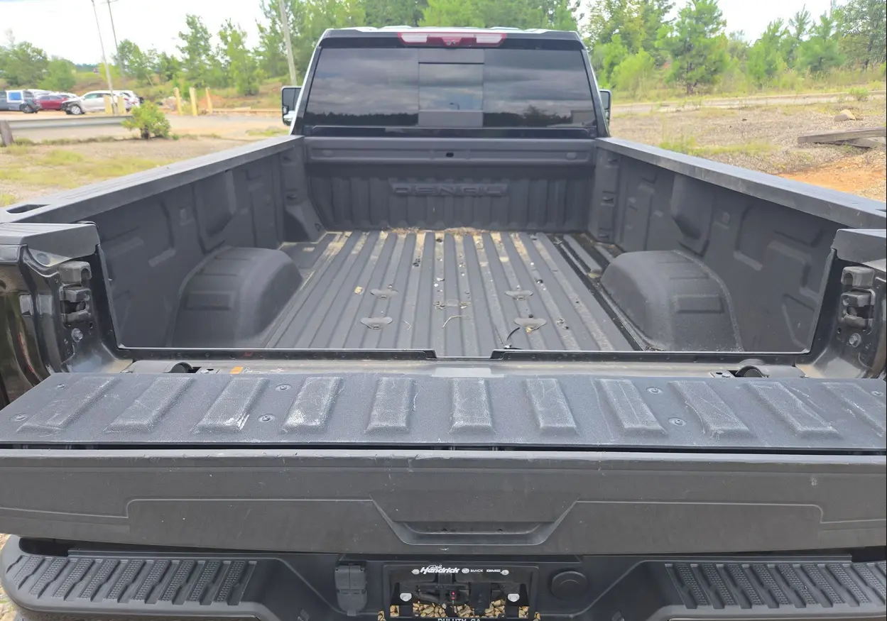 2023 GMC Sierra 3500HD Denali For Sale | Low Miles | Live Auction