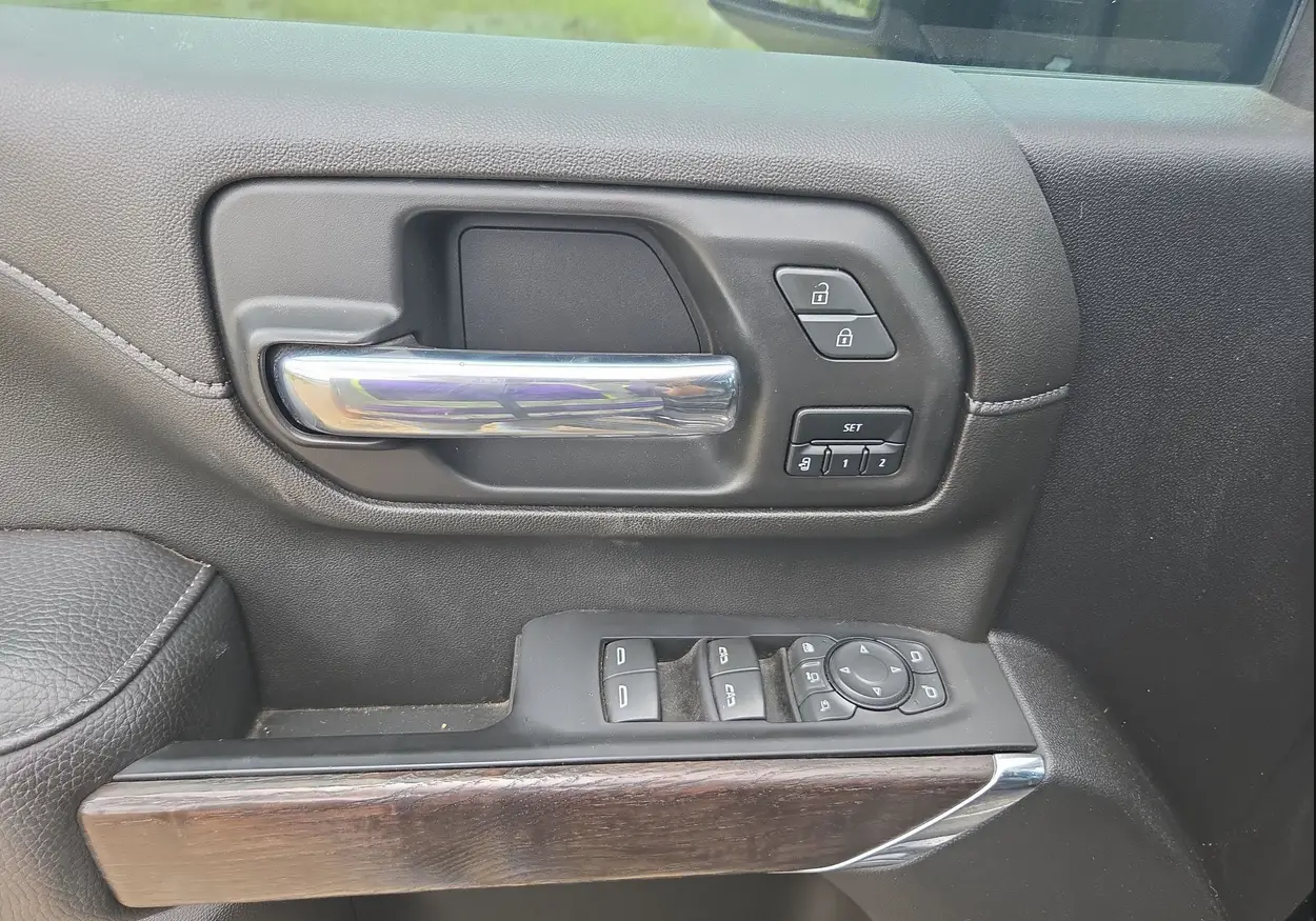 2023 GMC Sierra 3500HD Denali For Sale | Low Miles | Live Auction