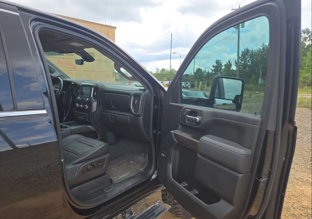 2023 GMC Sierra 3500HD Denali For Sale | Low Miles | Live Auction