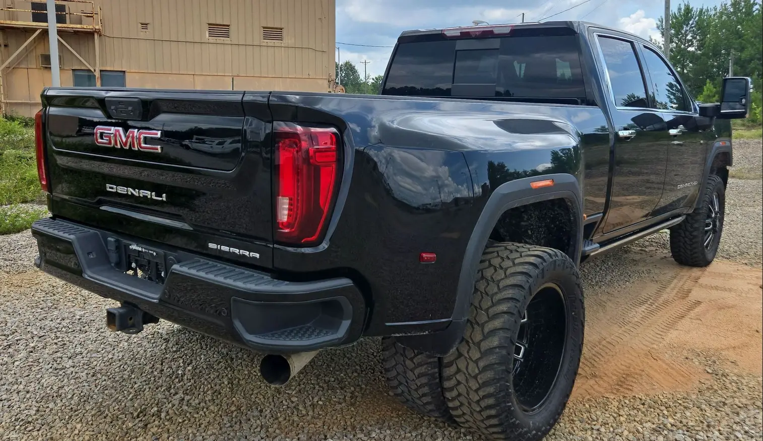 2023 GMC Sierra 3500HD Denali For Sale | Low Miles | Live Auction