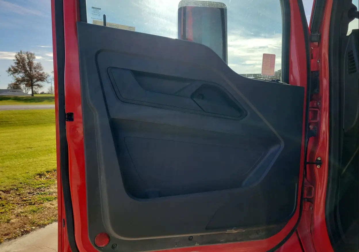 2023 Kenworth T280 rollback Truck For Sale | Low Miles | Live Auction