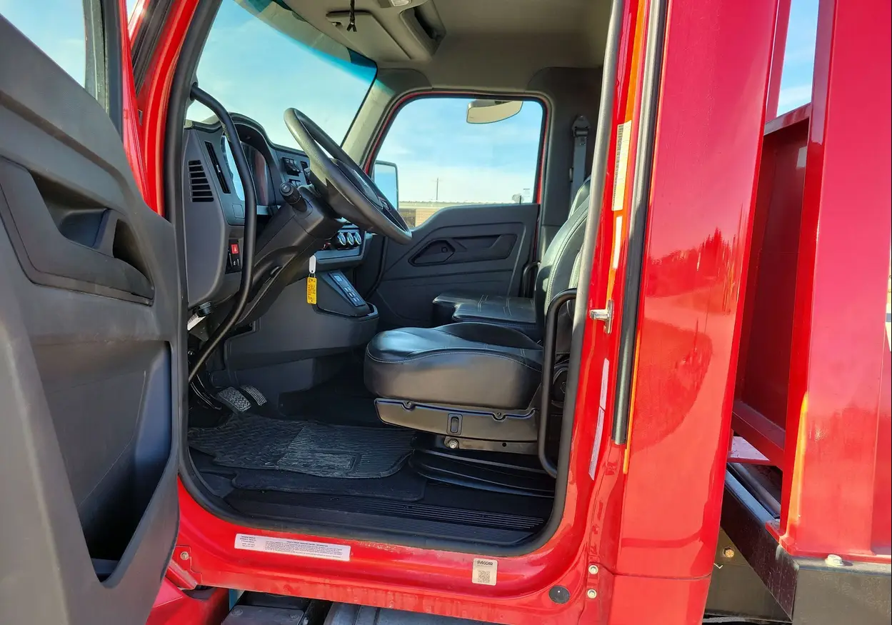 2023 Kenworth T280 rollback Truck For Sale | Low Miles | Live Auction