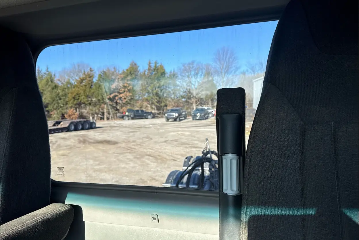 2023 Peterbilt 567 semi Truck For Sale | Low Miles | Live Auction