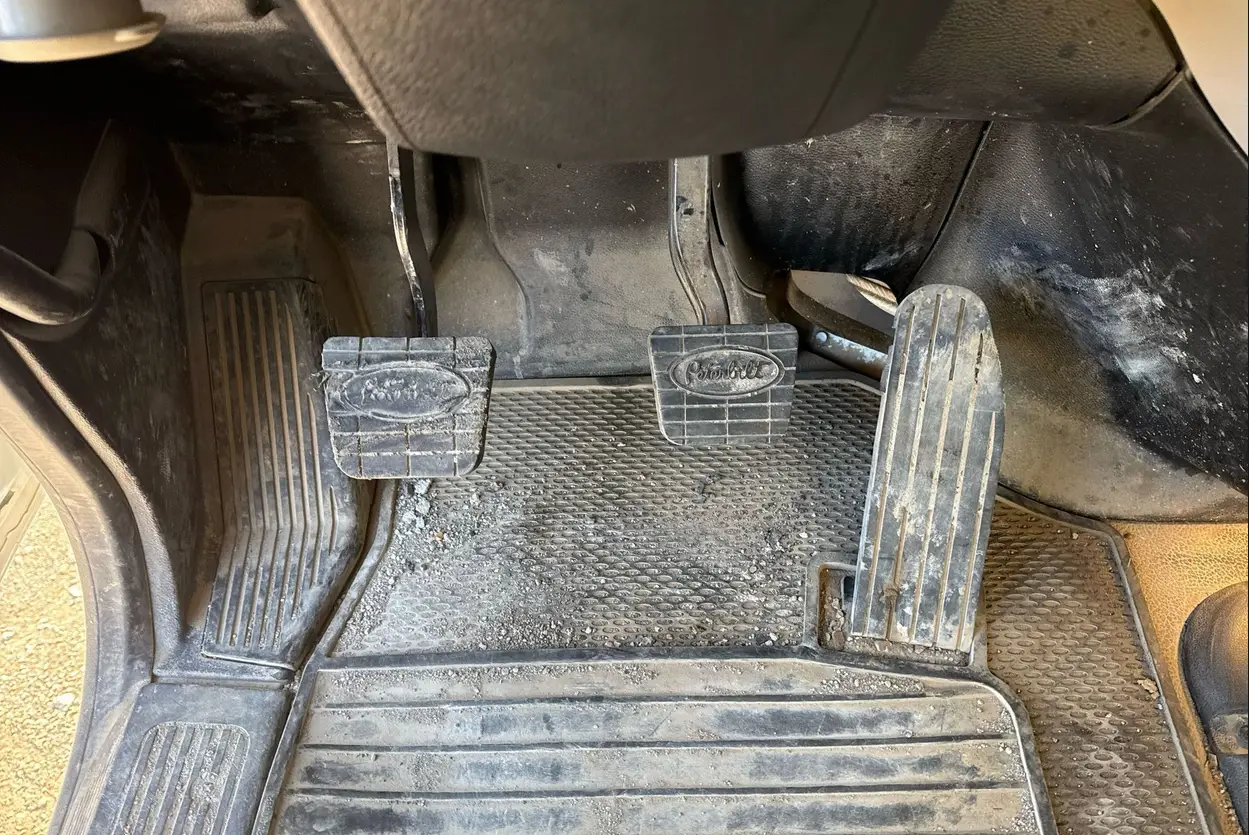 2023 Peterbilt 567 semi Truck For Sale | Low Miles | Live Auction