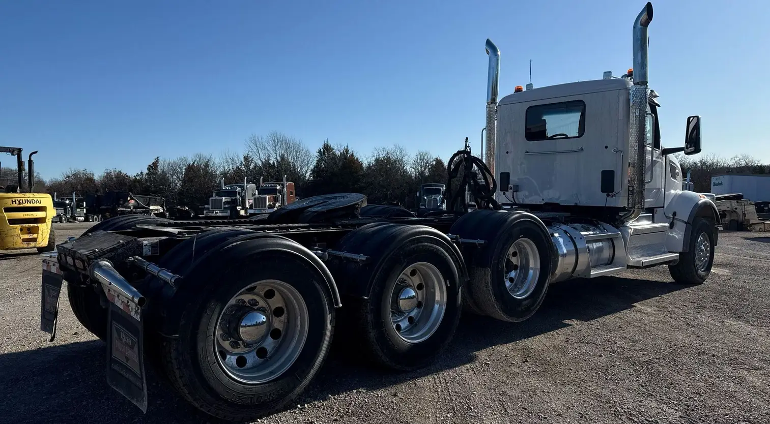 2023 Peterbilt 567 semi Truck For Sale | Low Miles | Live Auction