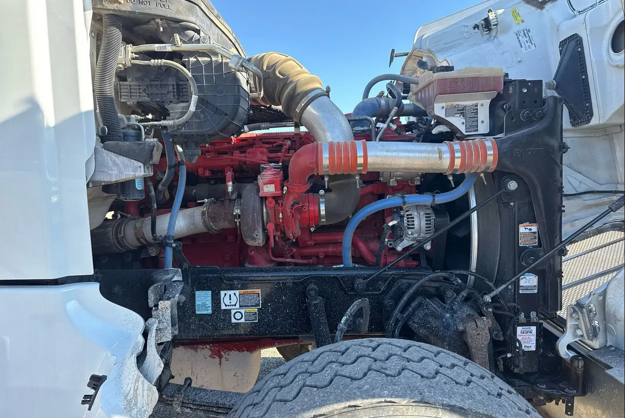 2023 Peterbilt 567 semi Truck For Sale | Low Miles | Live Auction