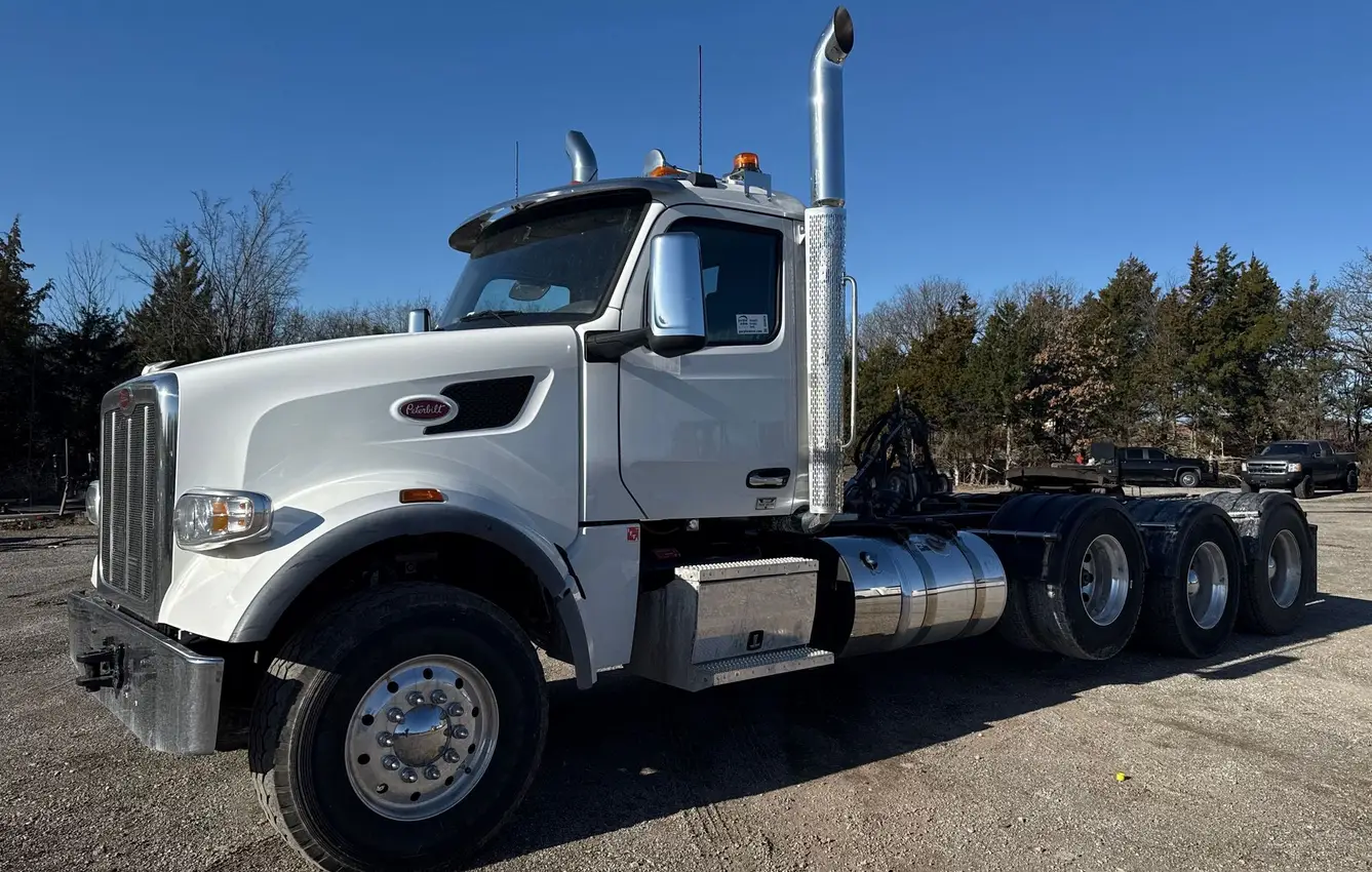 2023 Peterbilt 567 semi Truck For Sale | Low Miles | Live Auction