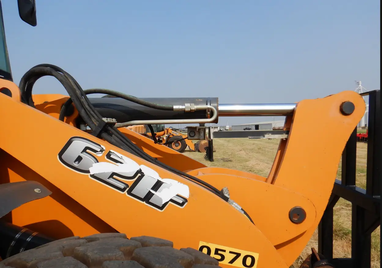 2014 Case 621F wheel loader For Sale | Low Hours | Live Auction