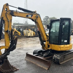2017 Caterpillar 305E2 mini excavator For Sale | Low Hours | Live Auction
