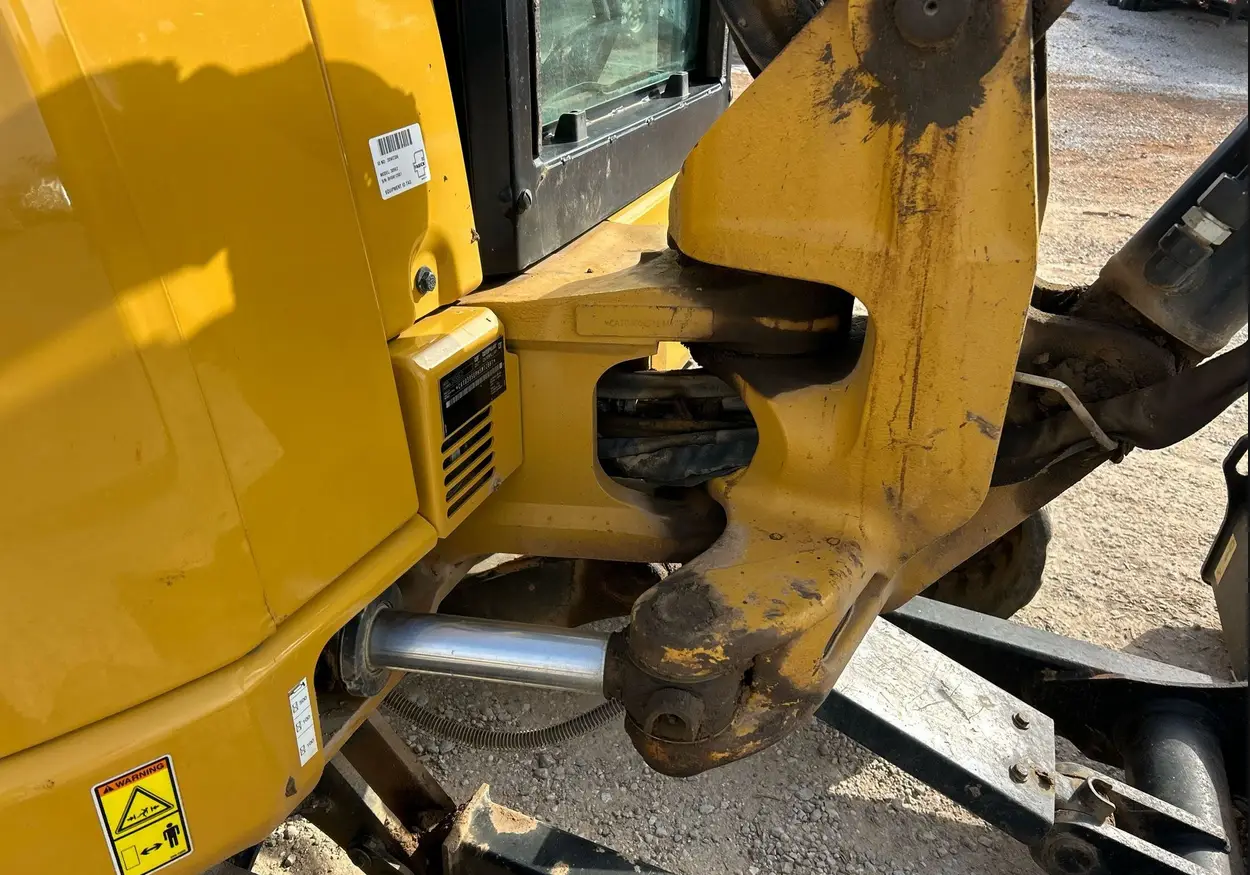 2020 Caterpillar 305E2 Mini Excavator For Sale | Low Hours | Live Auction