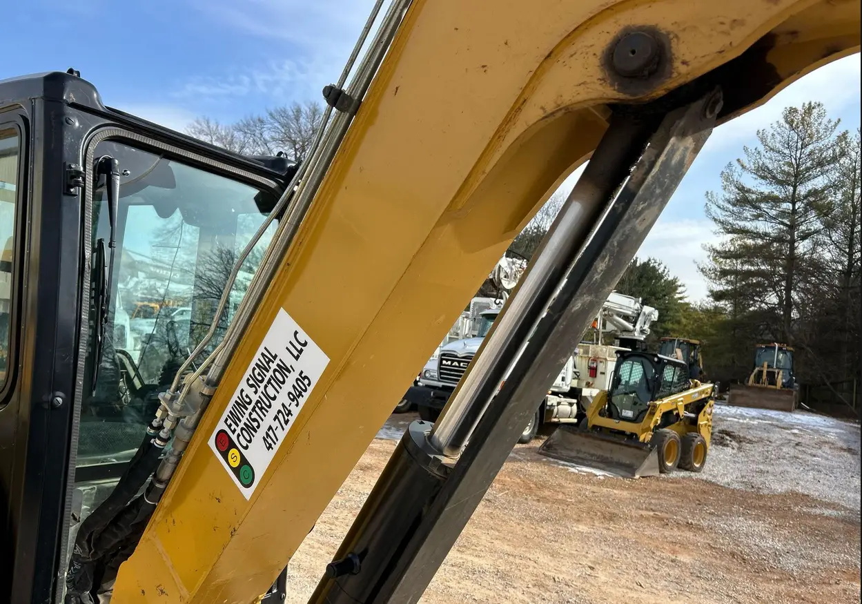 2020 Caterpillar 305E2 Mini Excavator For Sale | Low Hours | Live Auction