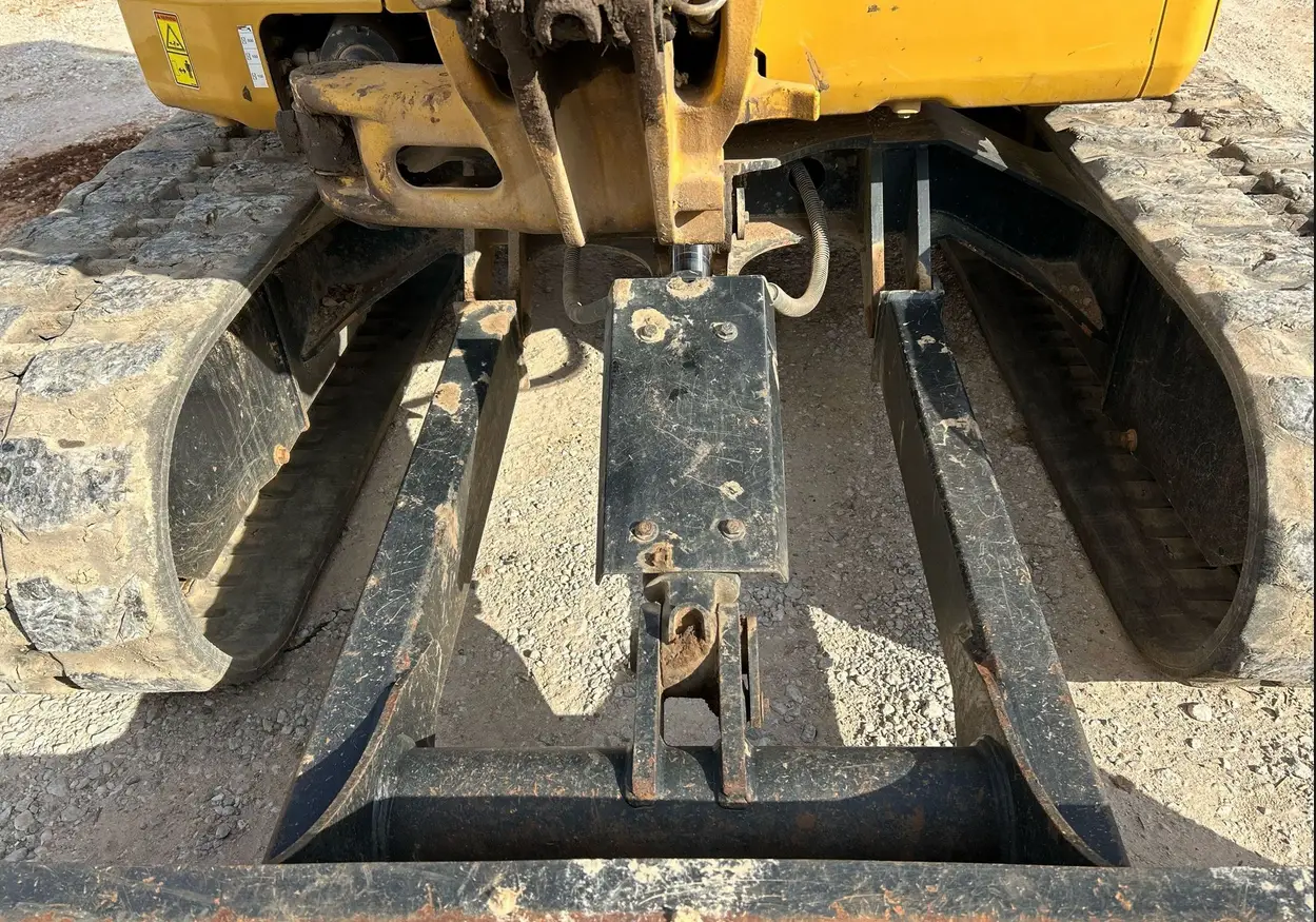 2020 Caterpillar 305E2 Mini Excavator For Sale | Low Hours | Live Auction
