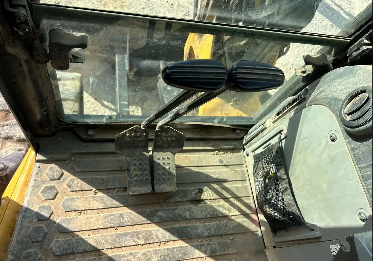 2020 Caterpillar 305E2 Mini Excavator For Sale | Low Hours | Live Auction