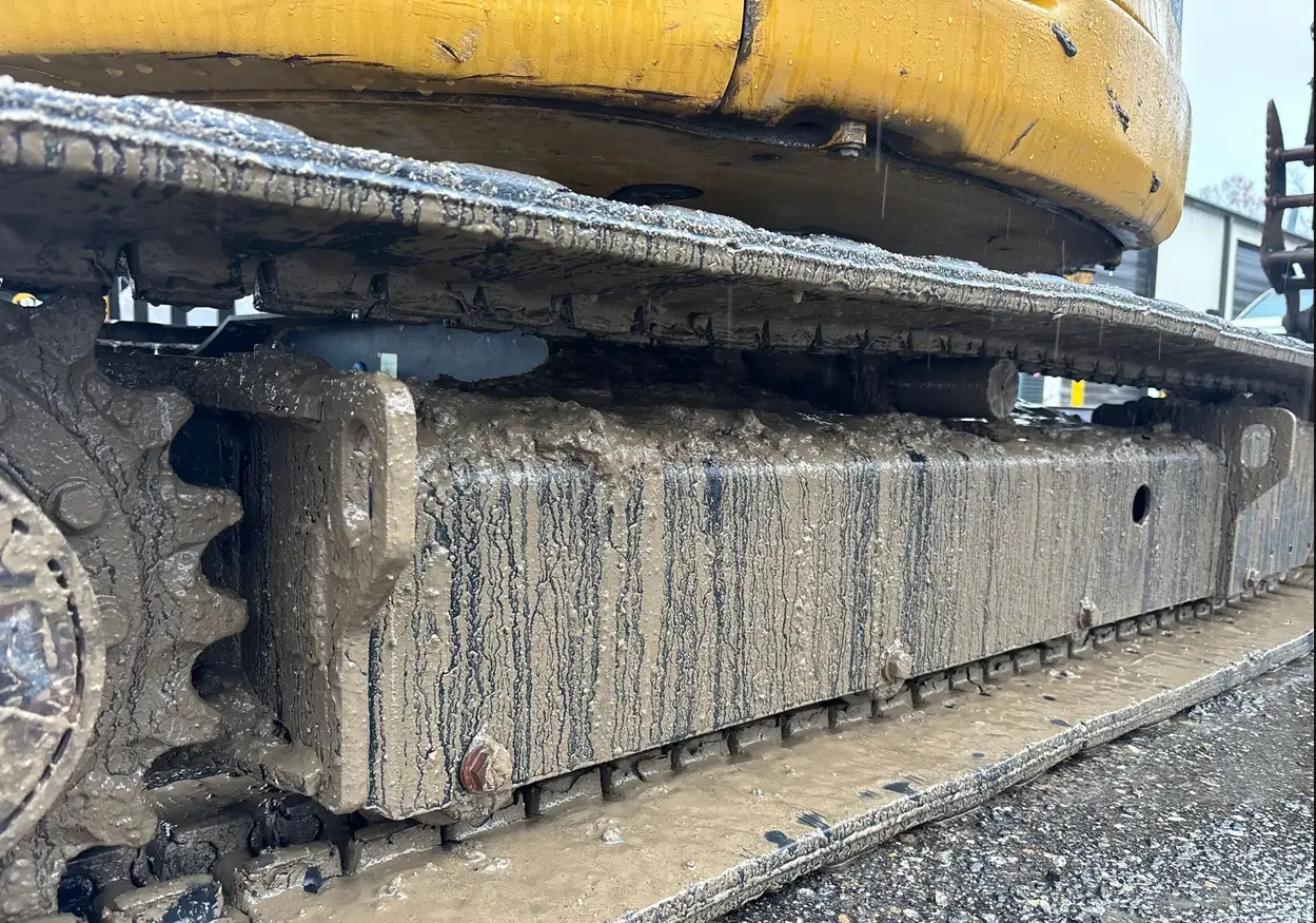 2017 Caterpillar 305E2 mini excavator For Sale | Low Hours | Live Auction