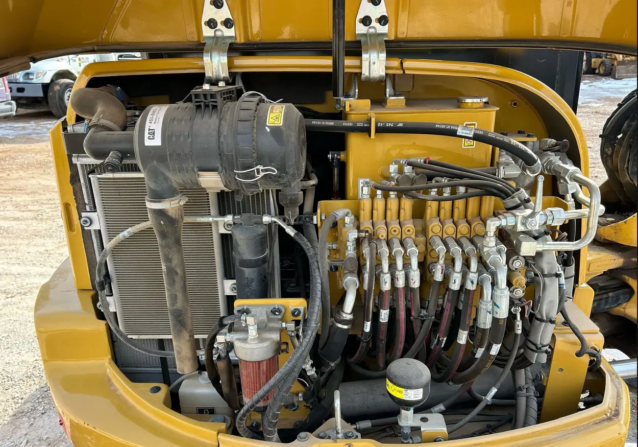 2020 Caterpillar 305E2 Mini Excavator For Sale | Low Hours | Live Auction