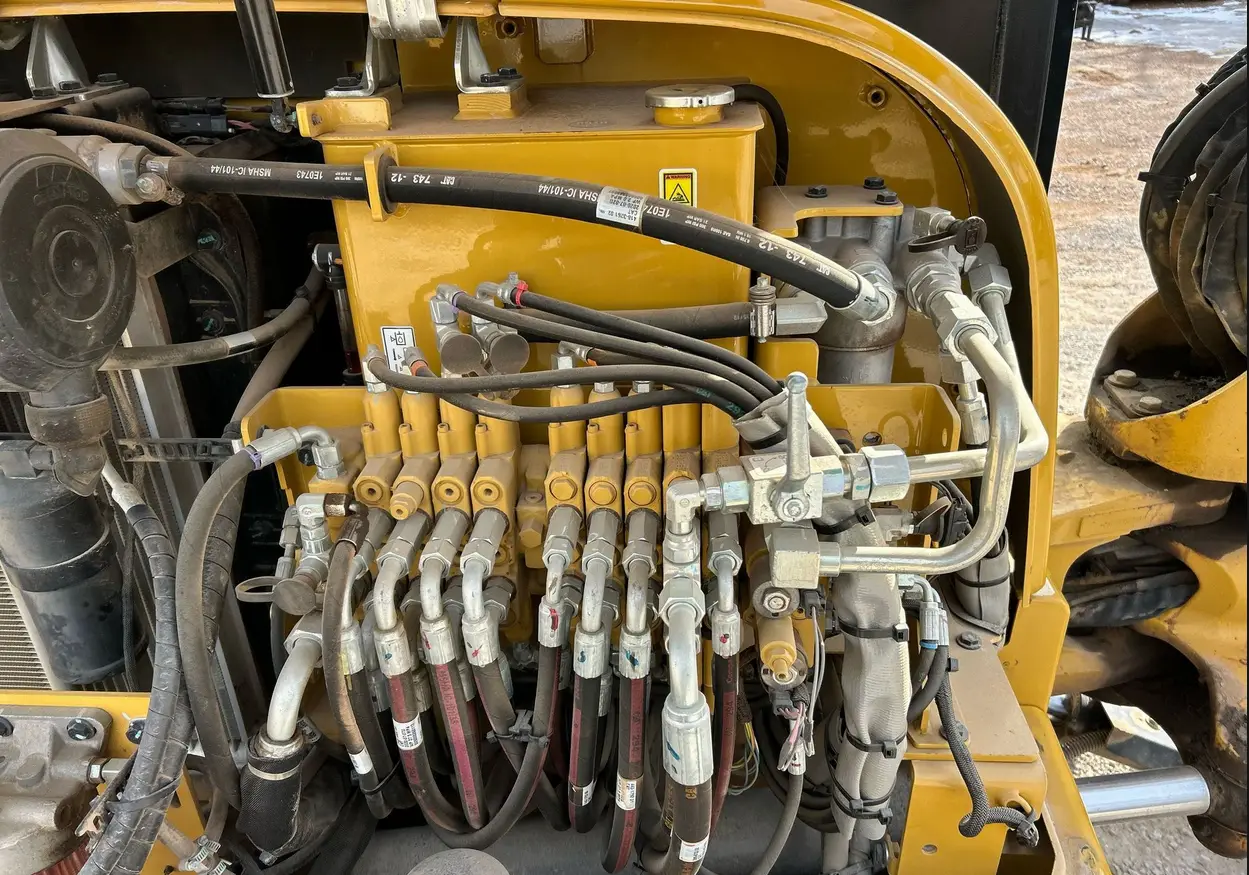 2020 Caterpillar 305E2 Mini Excavator For Sale | Low Hours | Live Auction