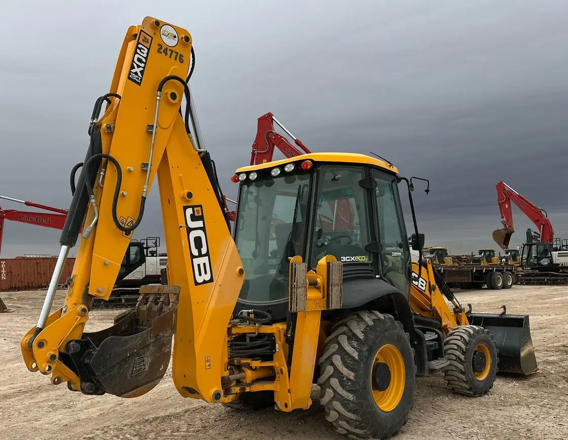 2022 JCB 3CX 15HFCE Backhoe For Sale | Low Hours | Live Auction