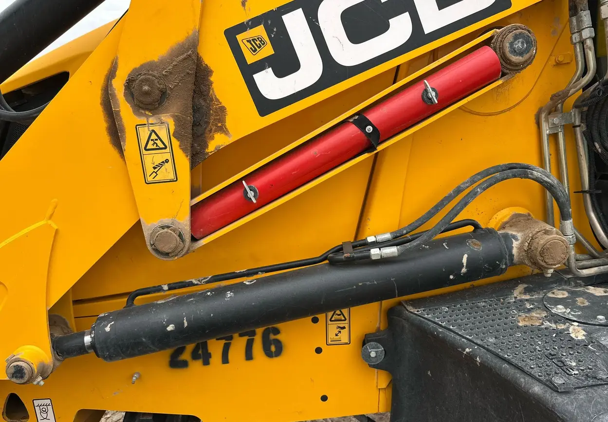 2022 JCB 3CX 15HFCE Backhoe For Sale | Low Hours | Live Auction