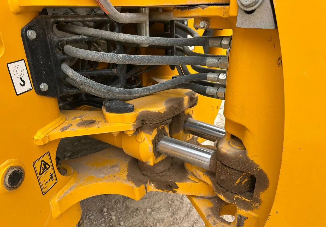 2022 JCB 3CX 15HFCE Backhoe For Sale | Low Hours | Live Auction
