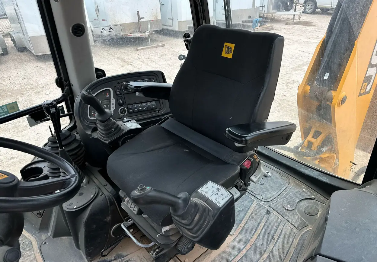 2022 JCB 3CX 15HFCE Backhoe For Sale | Low Hours | Live Auction