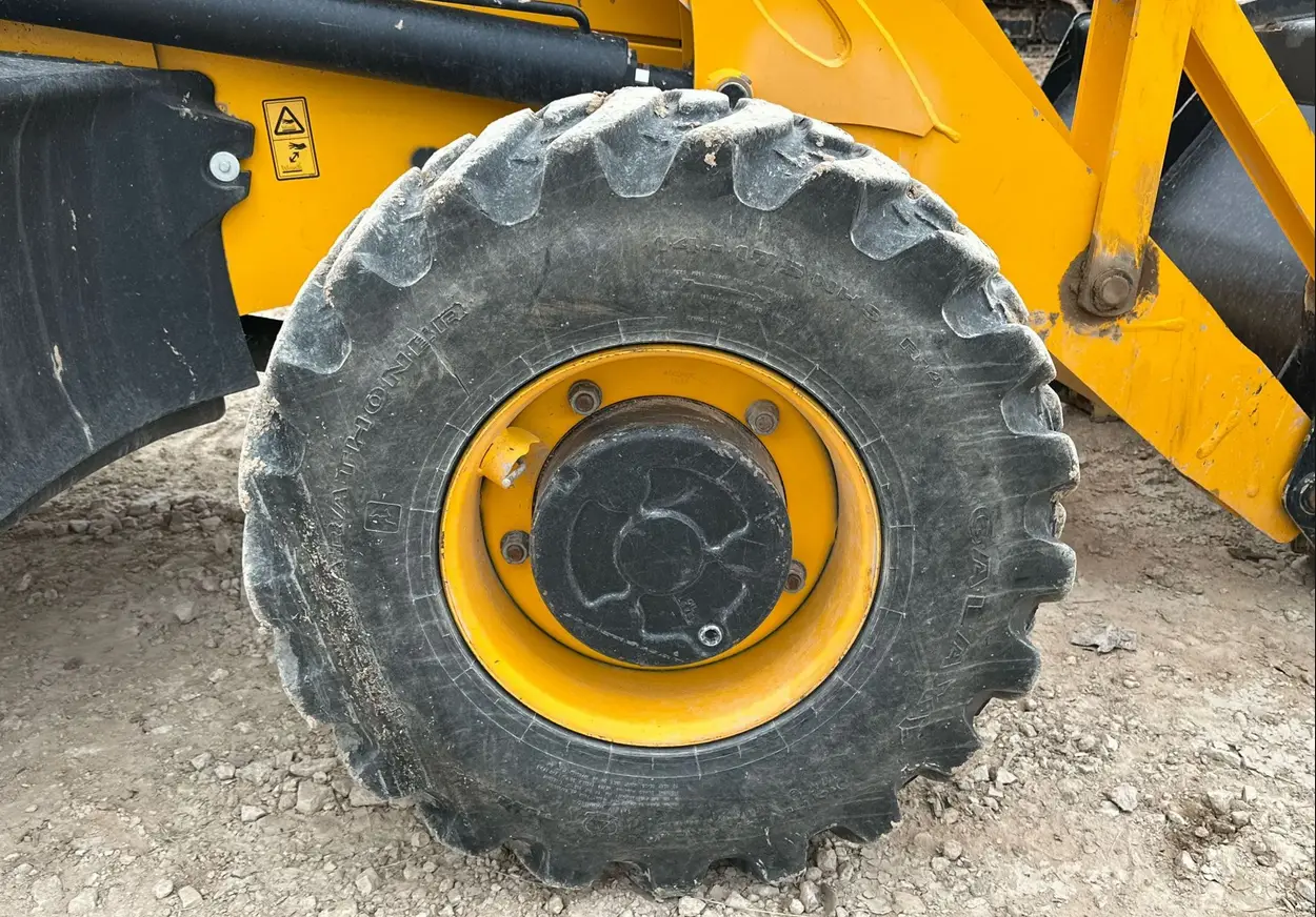 2022 JCB 3CX 15HFCE Backhoe For Sale | Low Hours | Live Auction