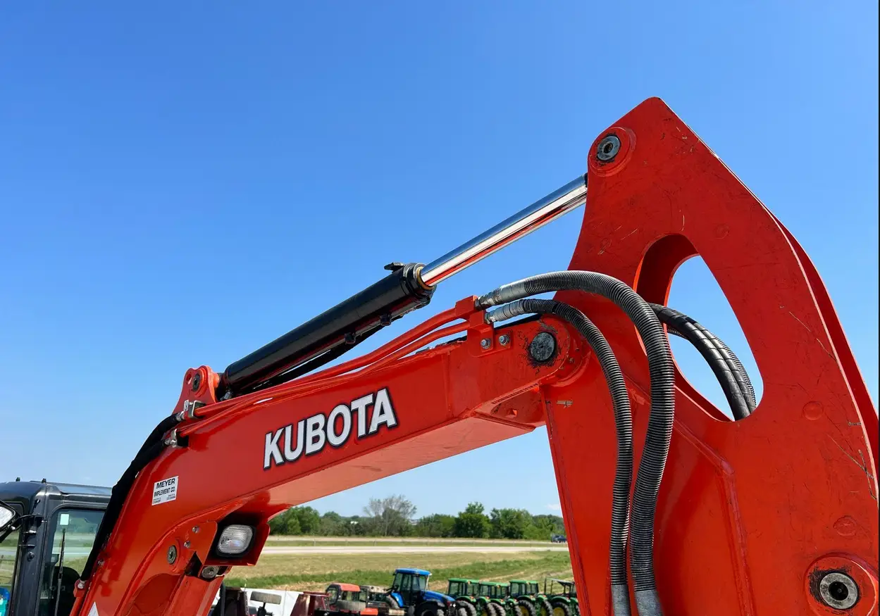 2019 Kubota KX057-4 Mini Excavator For Sale | Low Hours | Live Auction