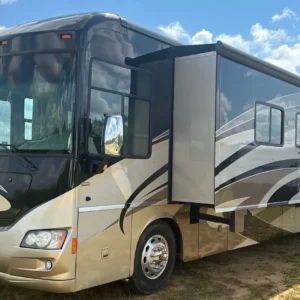 2012 Winnebago Journey RV For Sale | Low Miles | Live Auction