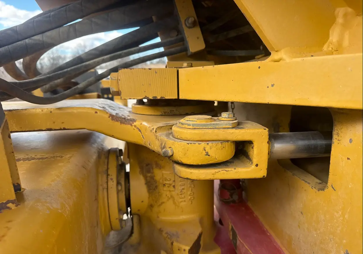 2007 Caterpillar CS563 single drum vibratory roller