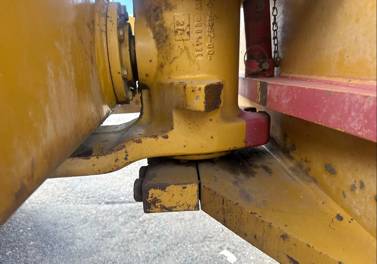 2007 Caterpillar CS563 single drum vibratory roller