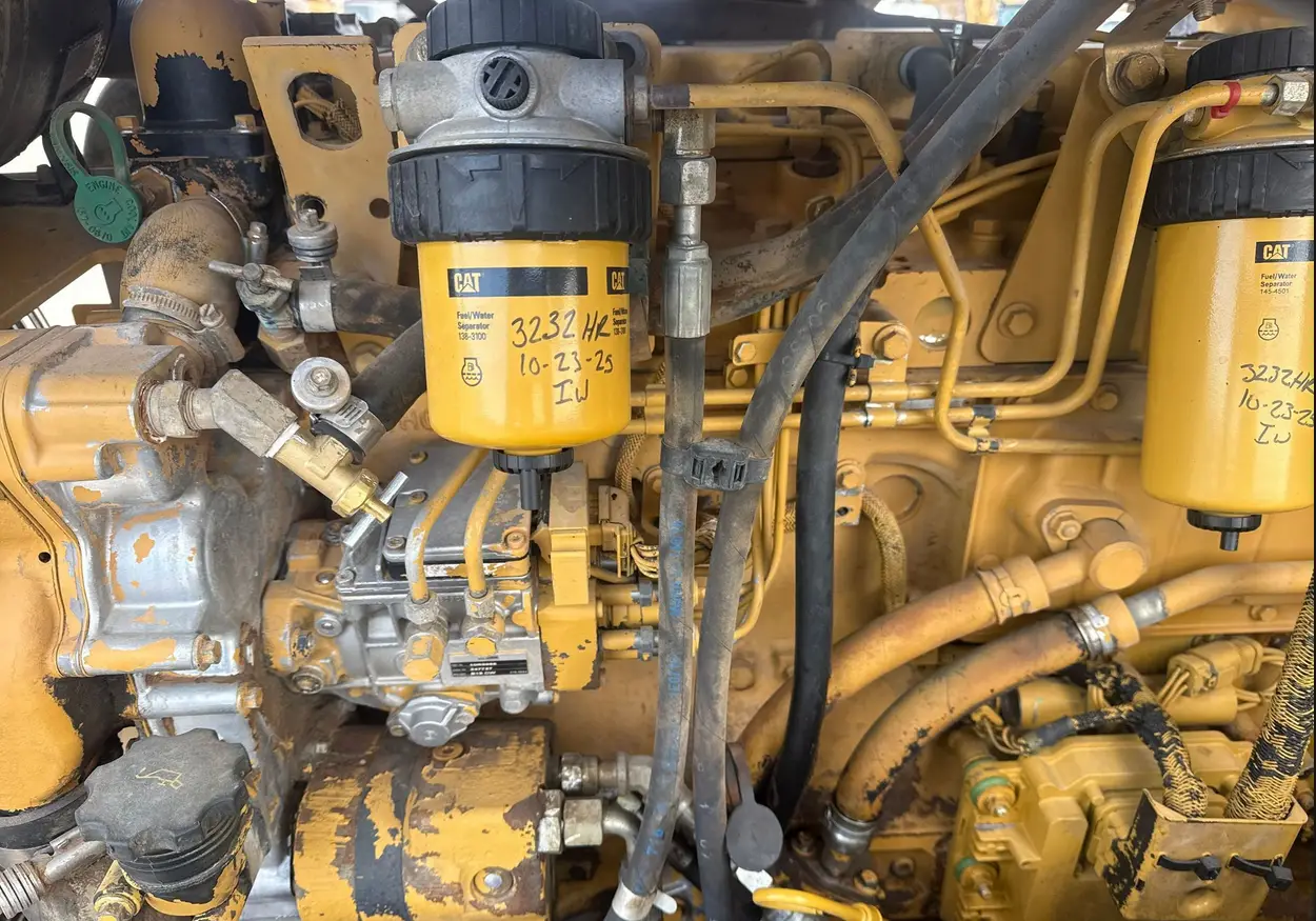 2007 Caterpillar CS563 single drum vibratory roller