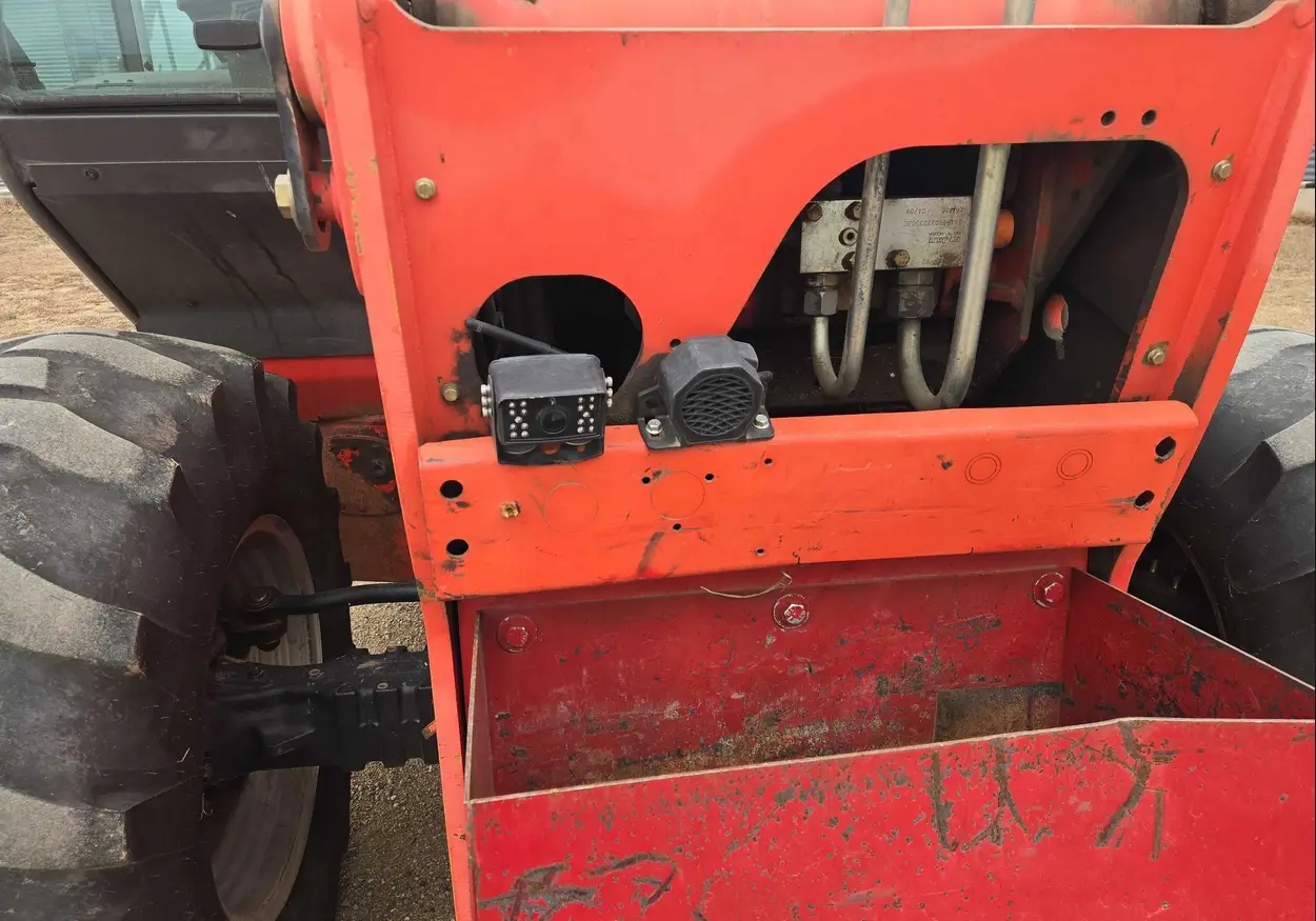 2010 Manitou MLT735 telehandler