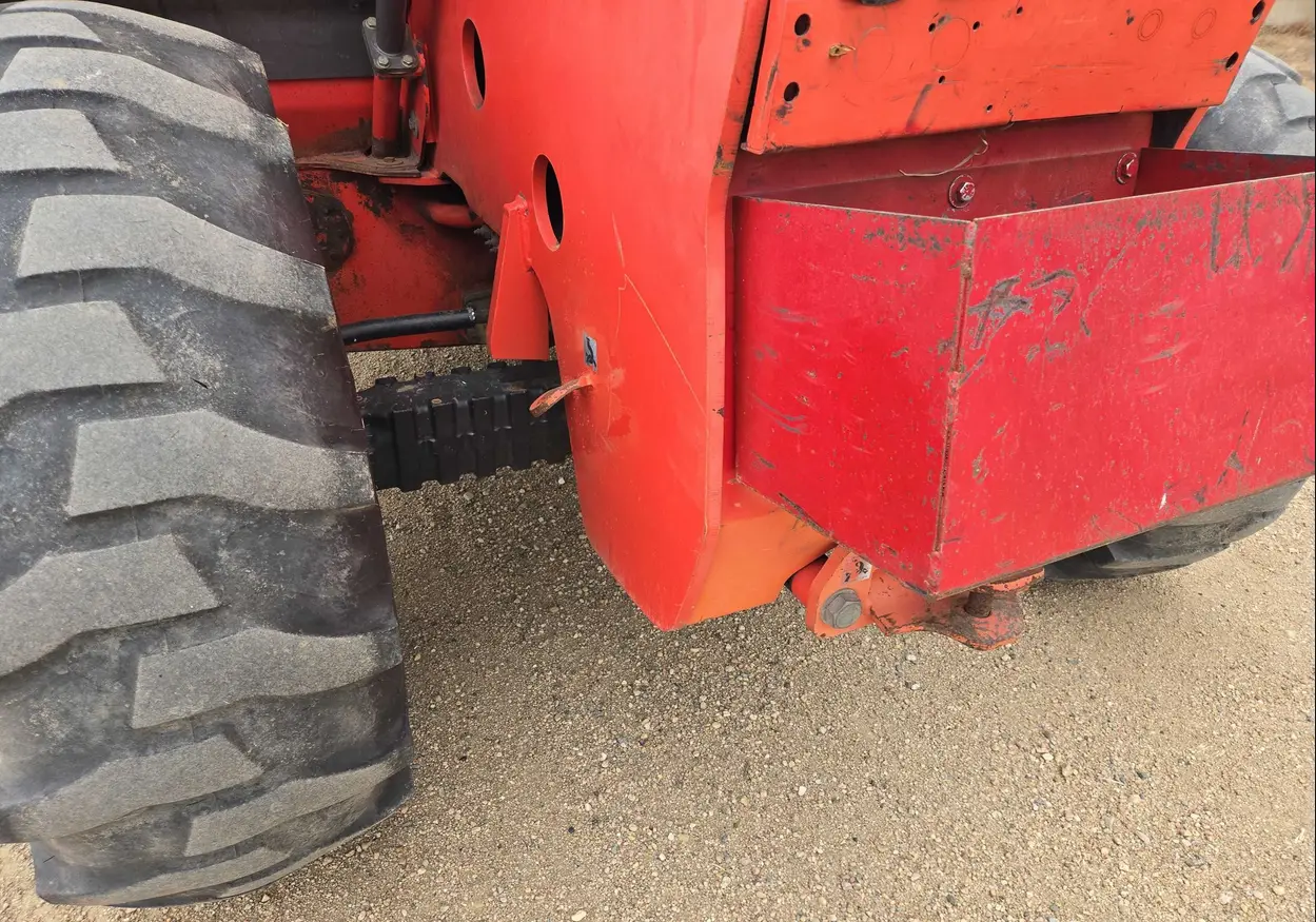 2010 Manitou MLT735 telehandler
