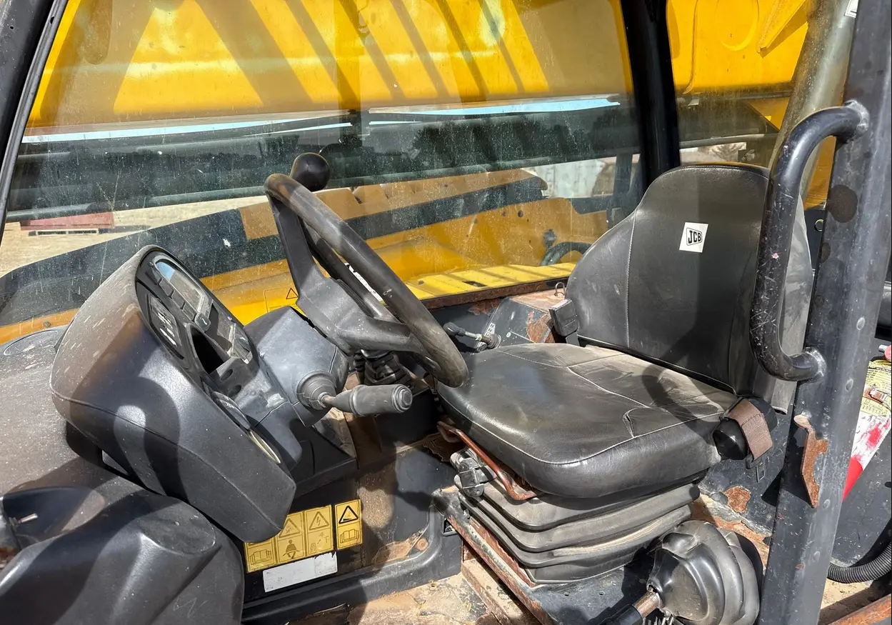 2014 JCB 507-42 telehandler