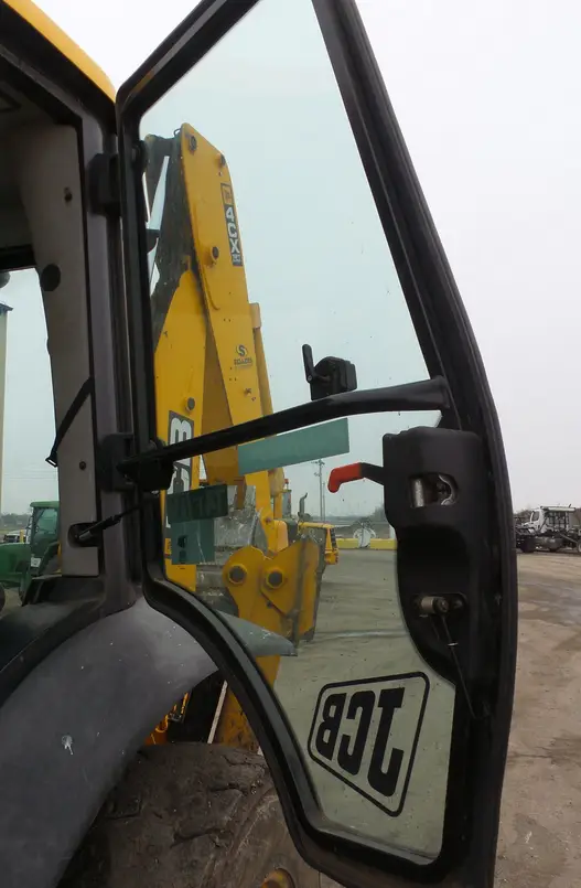 2016 JCB 4CX backhoe