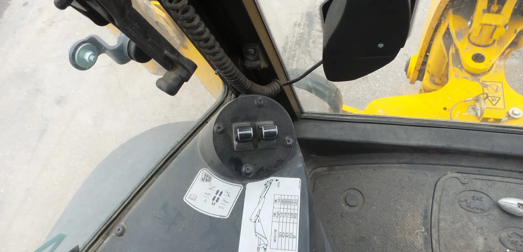 2016 JCB 4CX backhoe