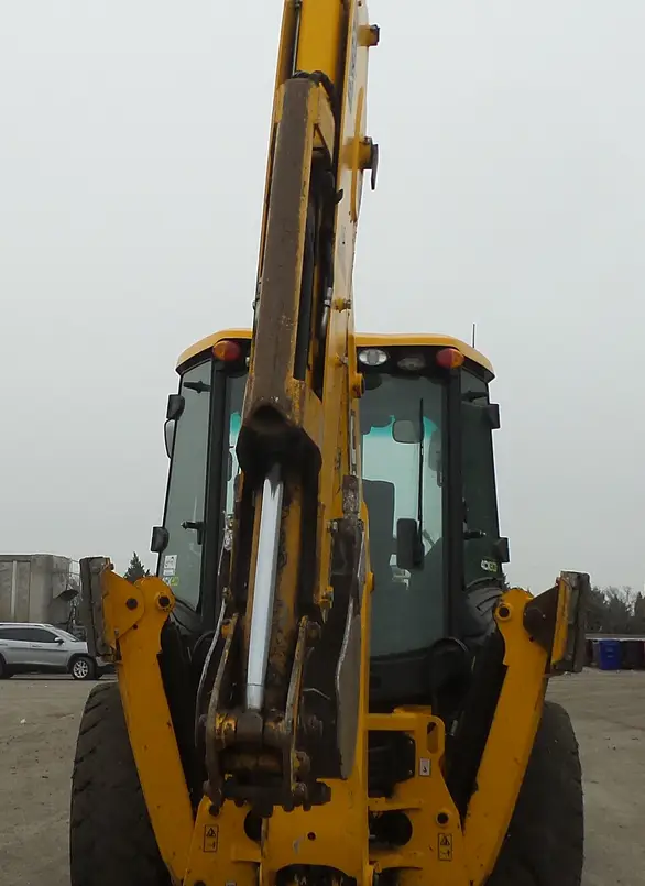 2016 JCB 4CX backhoe