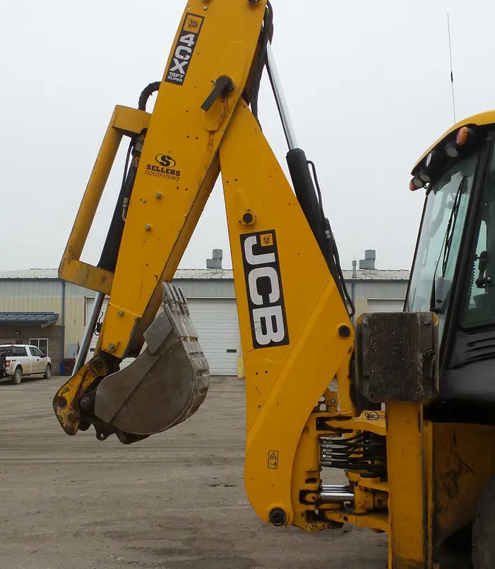 2016 JCB 4CX backhoe