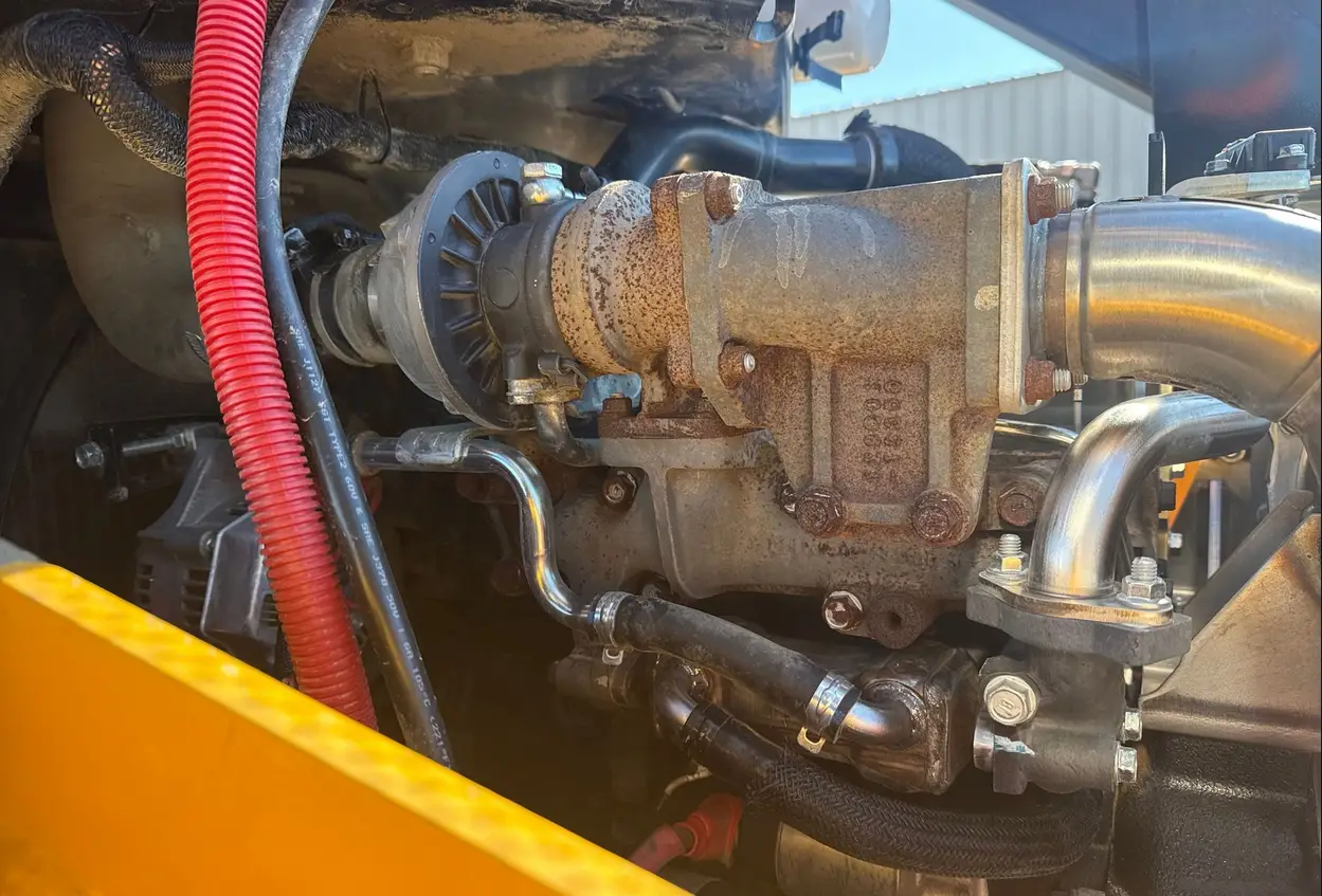 2022 Ditch Witch SK3000 compact utility loader