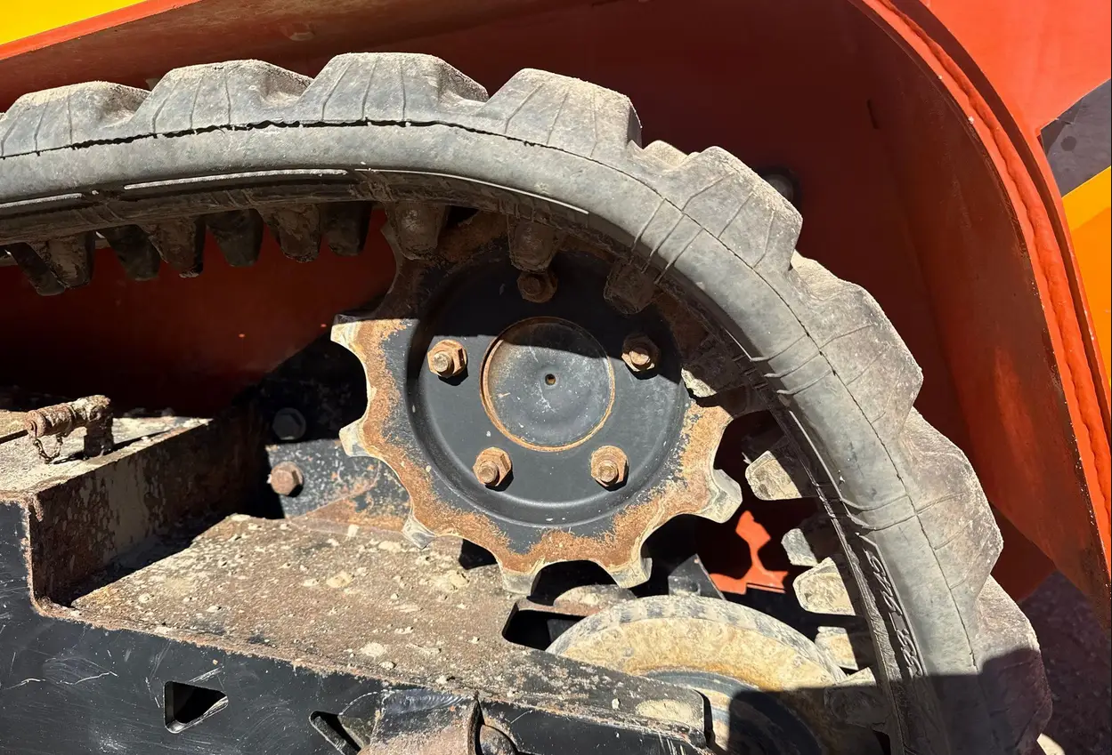 2022 Ditch Witch SK3000 compact utility loader