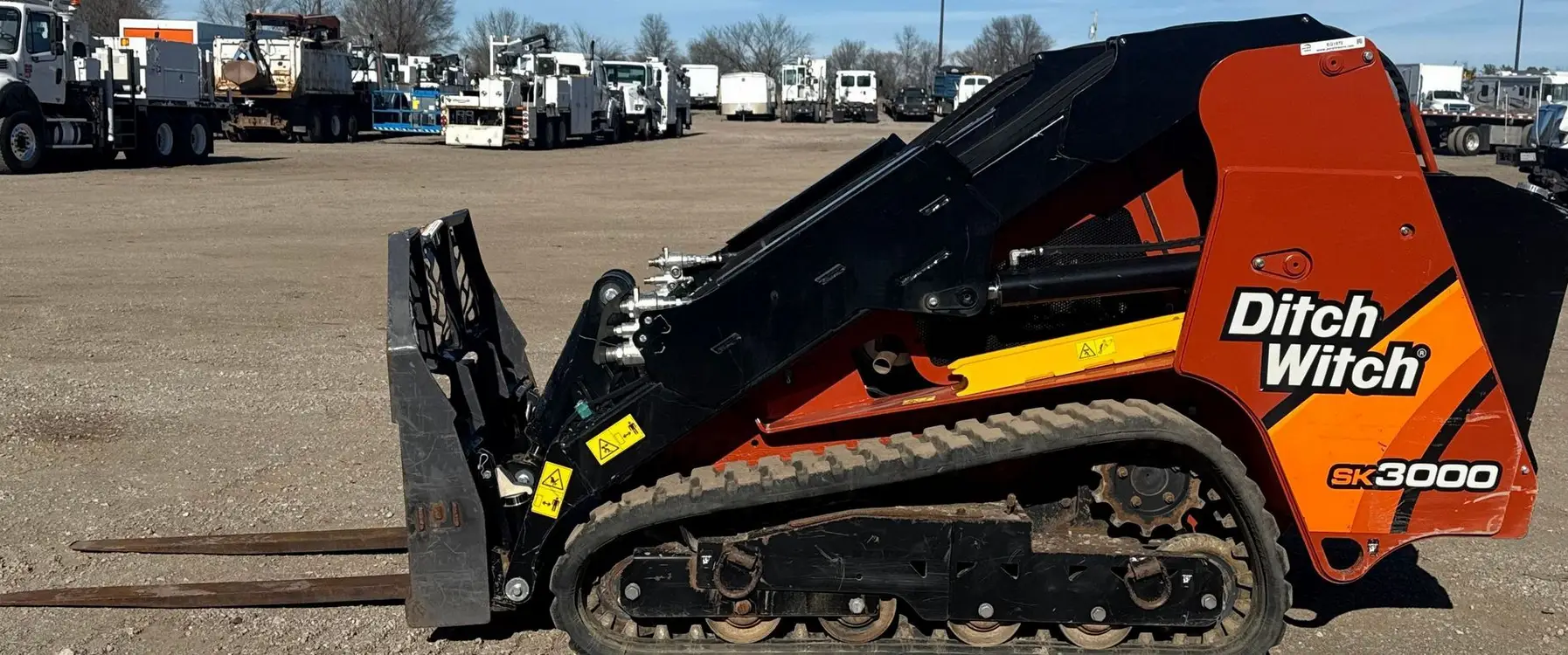 2022 Ditch Witch SK3000 compact utility loader