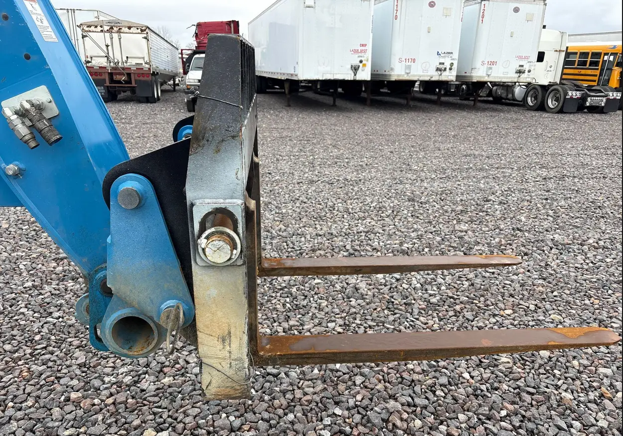 2023 Genie GTH-5519 telehandler
