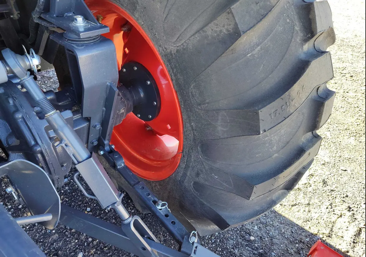 2023 Kubota MX5400HSTC MFWD tractor